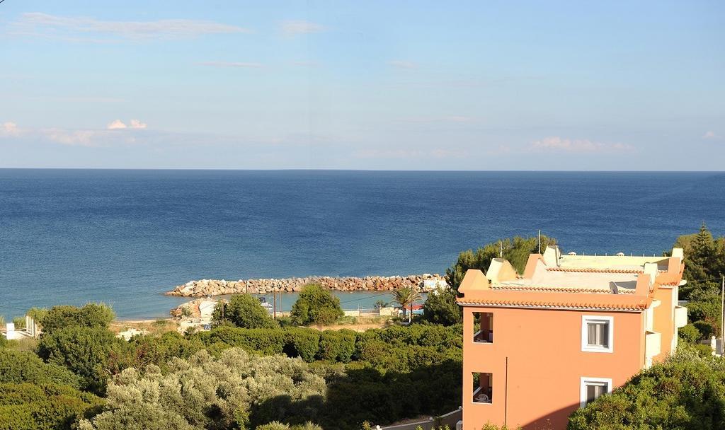 Yolanda Studios Paralia Agias Foteinis Luaran gambar